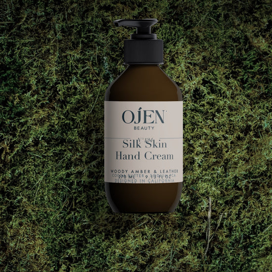 Ojen® N°124 Silk Skin Hand Cream, Woody Amber & Leather — in situ