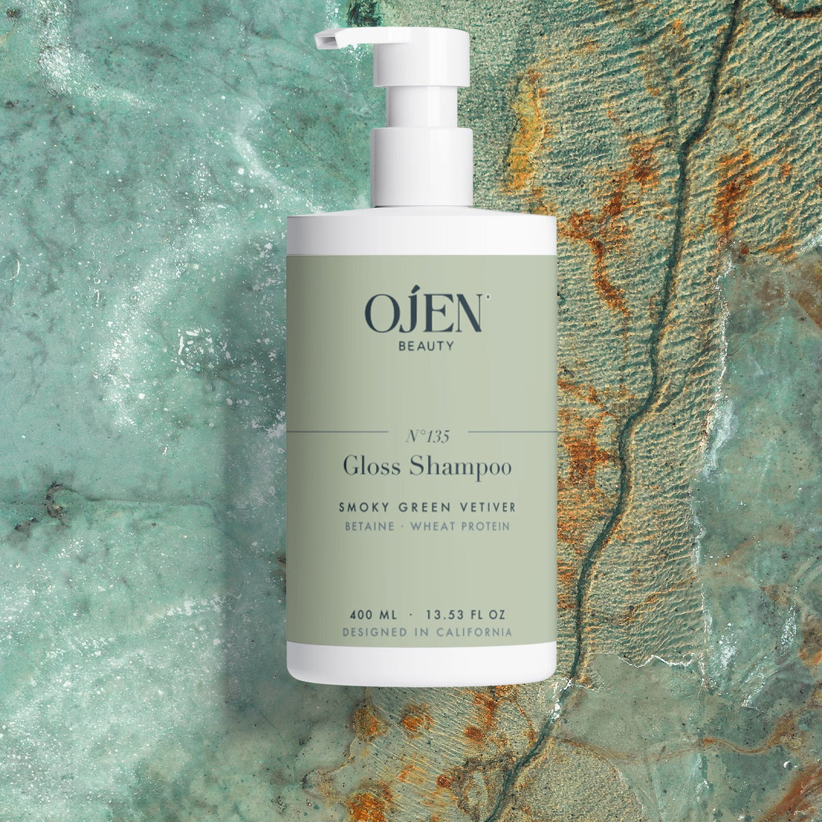 Ojen® N°135 Gloss Shampoo, Smoky Green Vetiver — lifestyle