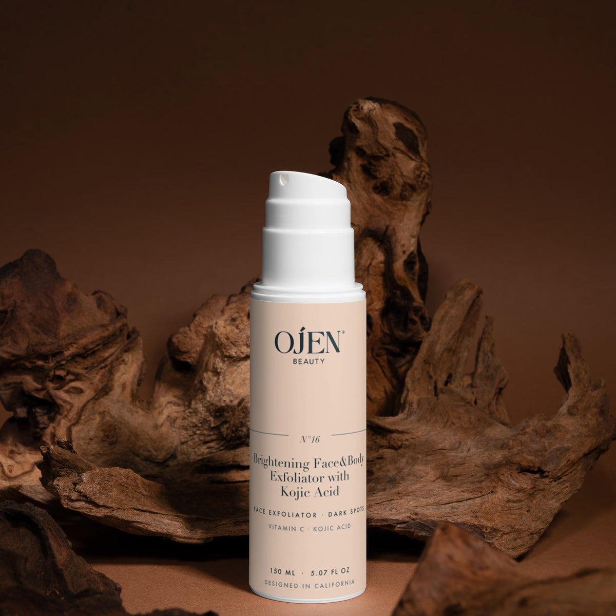 Ojen® N°16 Brightening Face&Body Exfoliator with Kojic Acid — in situ