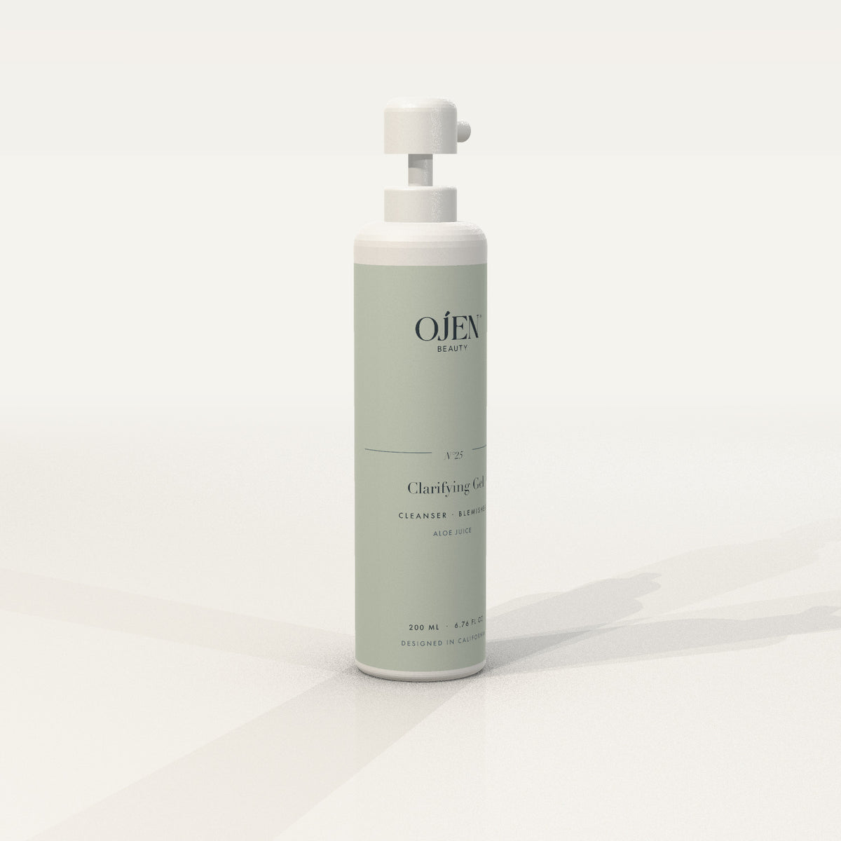 Ojen® N°25 Clarifying Gel — angled view