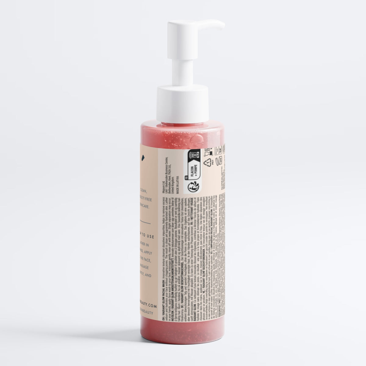 Ojen® N°64 Radiant Glow Facial Wash — studio