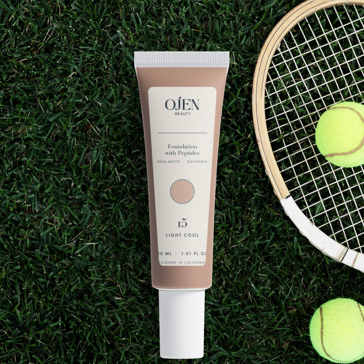 Ojen® N°91 Foundation with Peptides, 15 Light Cool — lifestyle