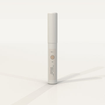 Ojen® N°82 Correcting Concealer, 10 Light Warm — front